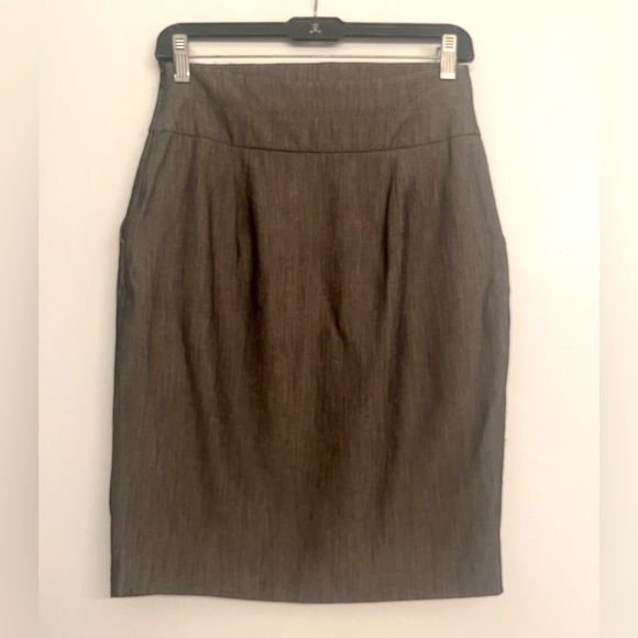 Zara Grey Pleaded High Waisted with Pockets Skirt size S - Picture 2 of 7